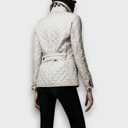 Eranis – Chaqueta Ligera Ideal para Transiciones de Temporada