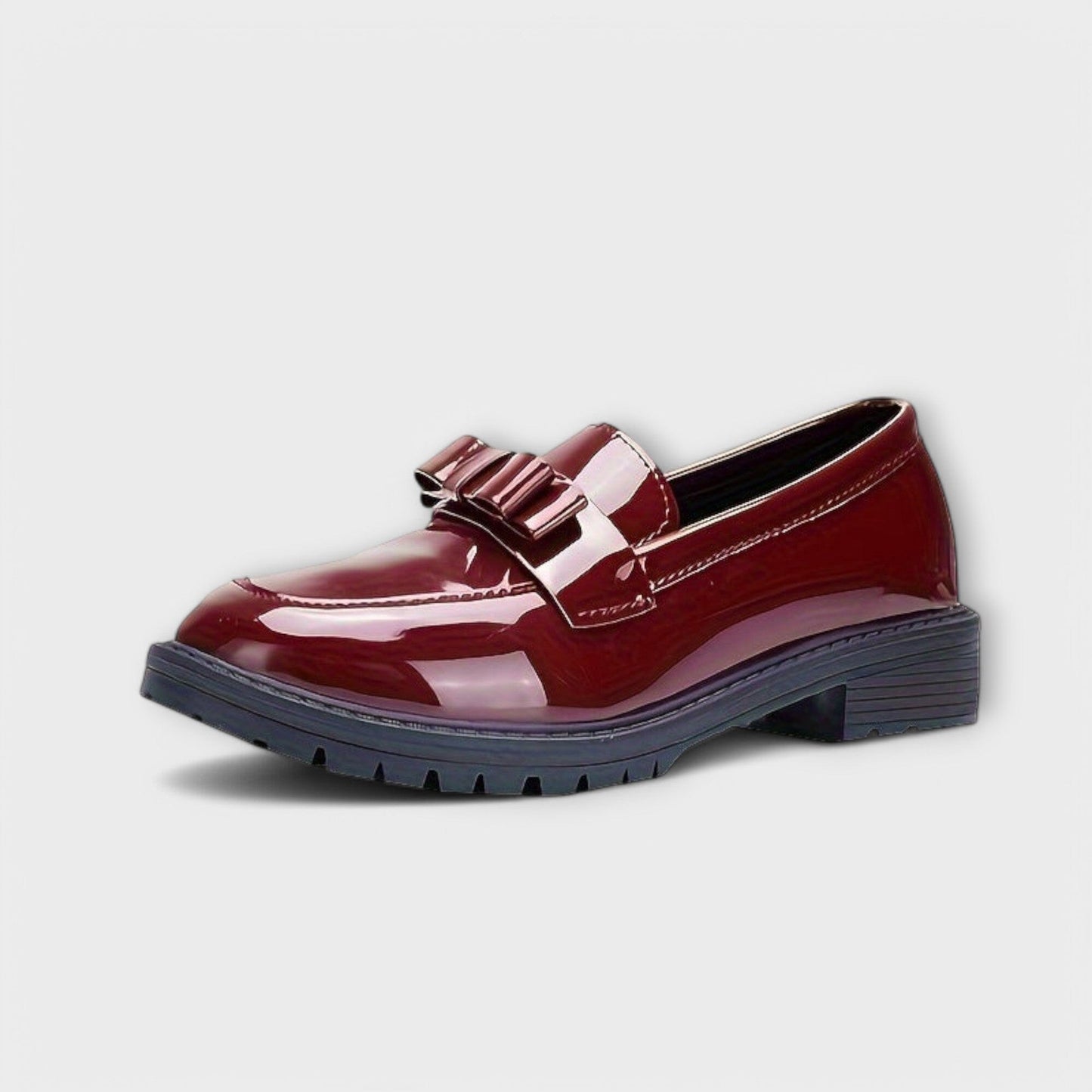 Classic Charm – Loafer