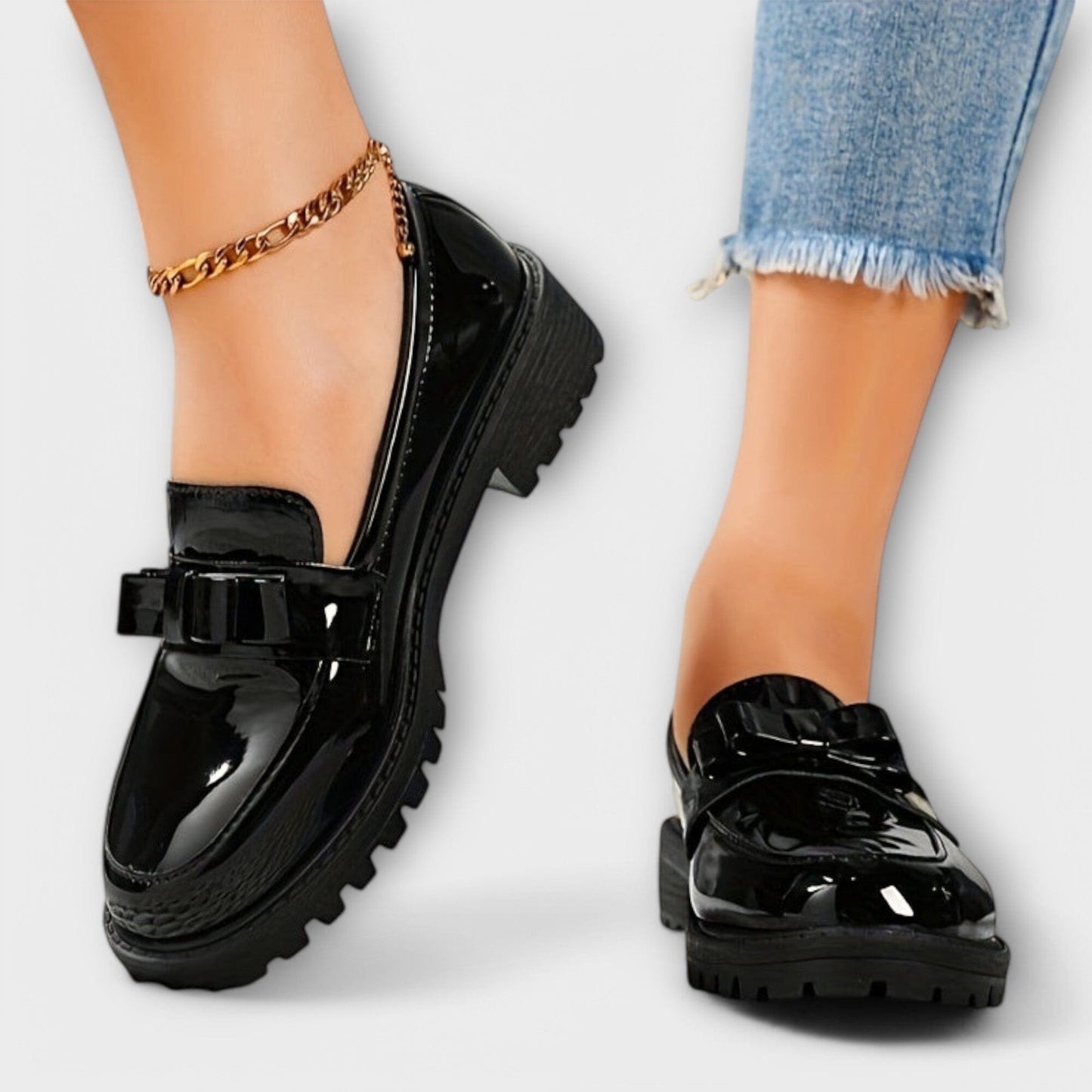Classic Charm – Loafer