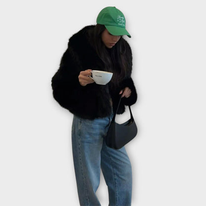 Futro Jenna: Elegancia y Comodidad en Cada Paso