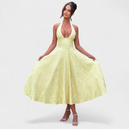 Effie – Vestido Midi Texturizado con Escote Halter