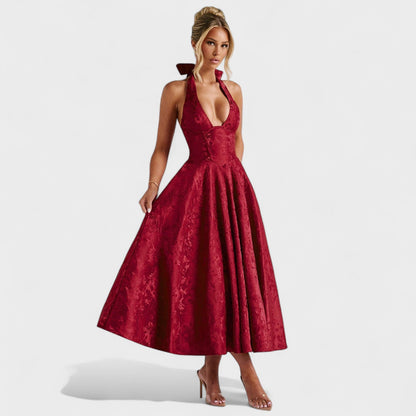 Effie – Vestido Midi Texturizado con Escote Halter