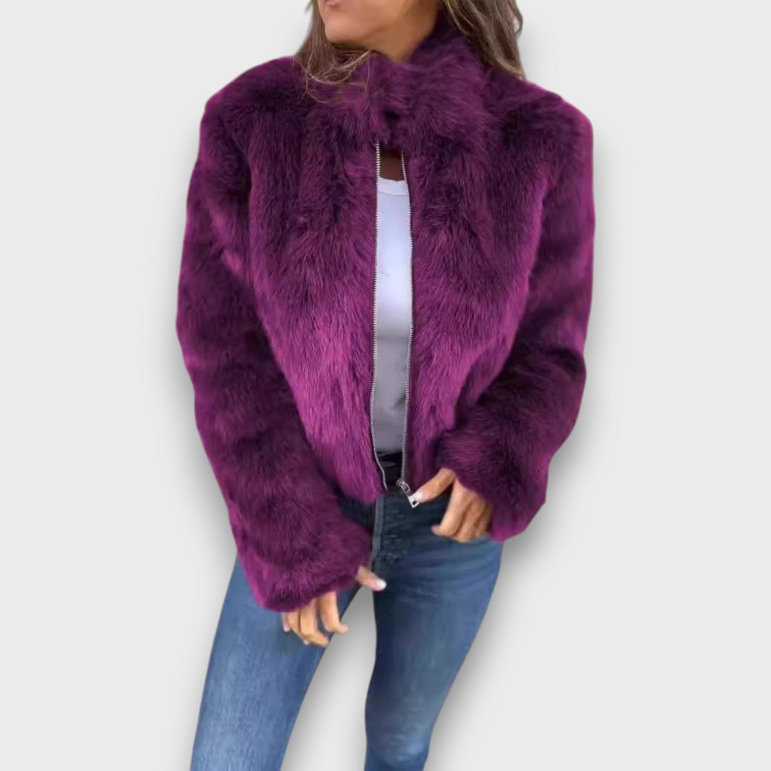 Veyla - Chaqueta Corta Chic para Elegancia Diaria