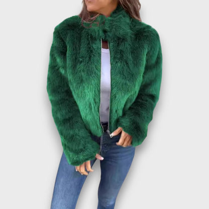 Veyla - Chaqueta Corta Chic para Elegancia Diaria