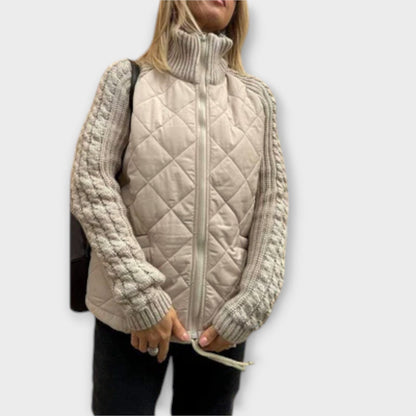Valerie - Elegante Chaqueta de Cuello Alto para Estilo